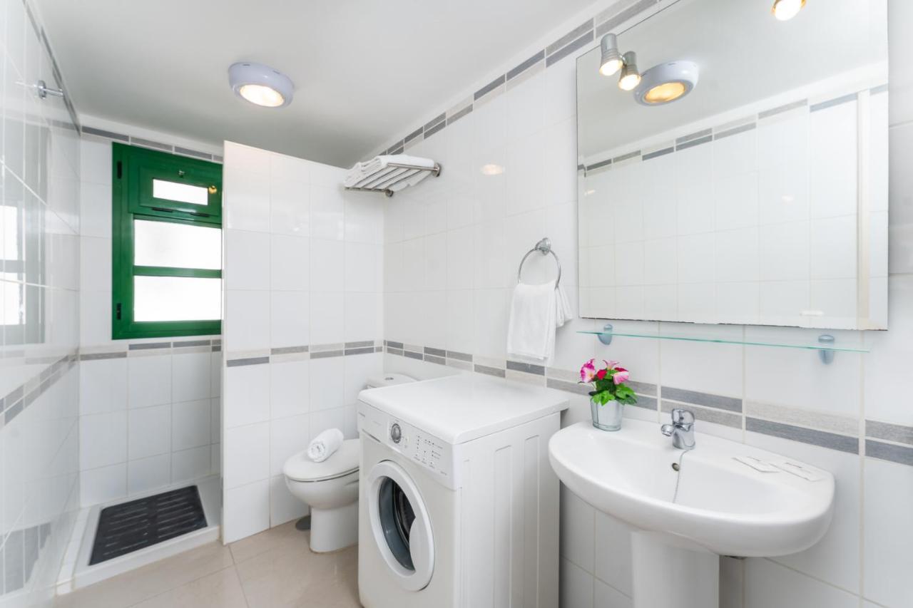 Apartamentos Marina Puerto Mogan ปวยร์โต เด มอแกน ภายนอก รูปภาพ