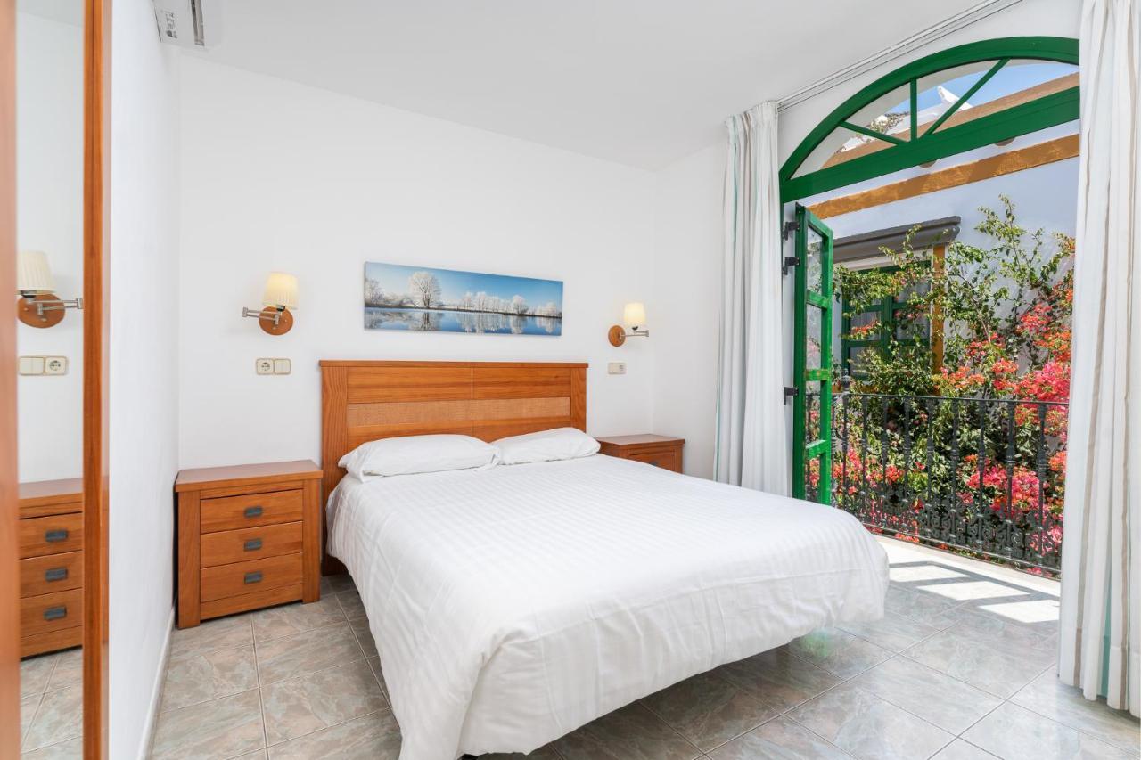 Apartamentos Marina Puerto Mogan ปวยร์โต เด มอแกน ภายนอก รูปภาพ